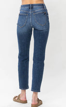 Load image into Gallery viewer, High waisted non distressed slim fit Judy Blue Jeans