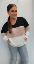 Load image into Gallery viewer, Color blocked twist back sweater