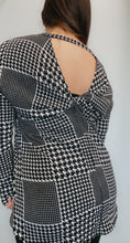Load image into Gallery viewer, Glen plaid hacci knit twisted peek a boo back long sleeve