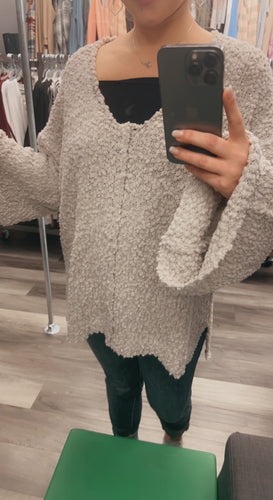 Oatmeal pocorn high low sweater